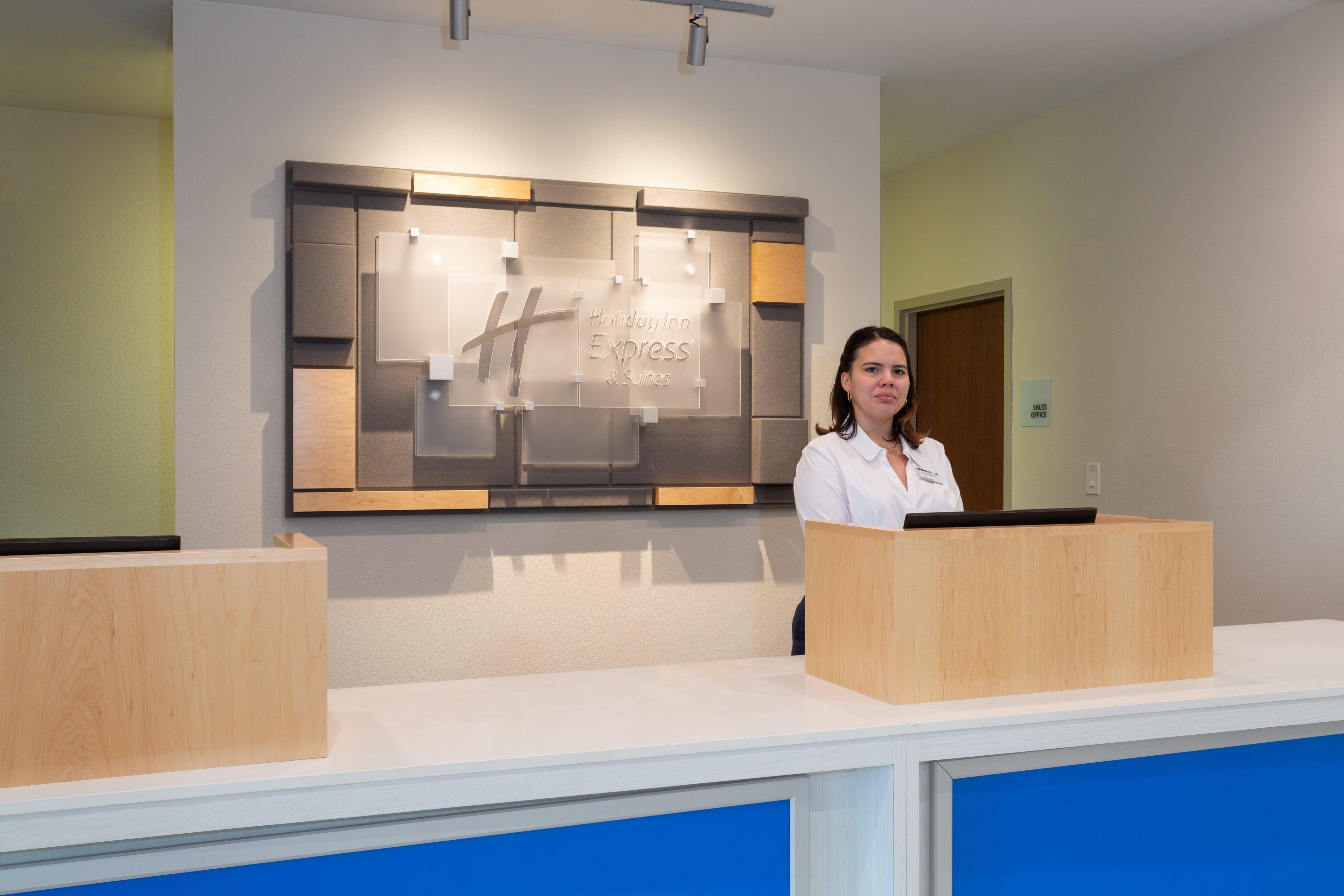 Holiday Inn Express Hotel & Suites Tampa-Fairgrounds-Casino By Ihg Mango Eksteriør billede