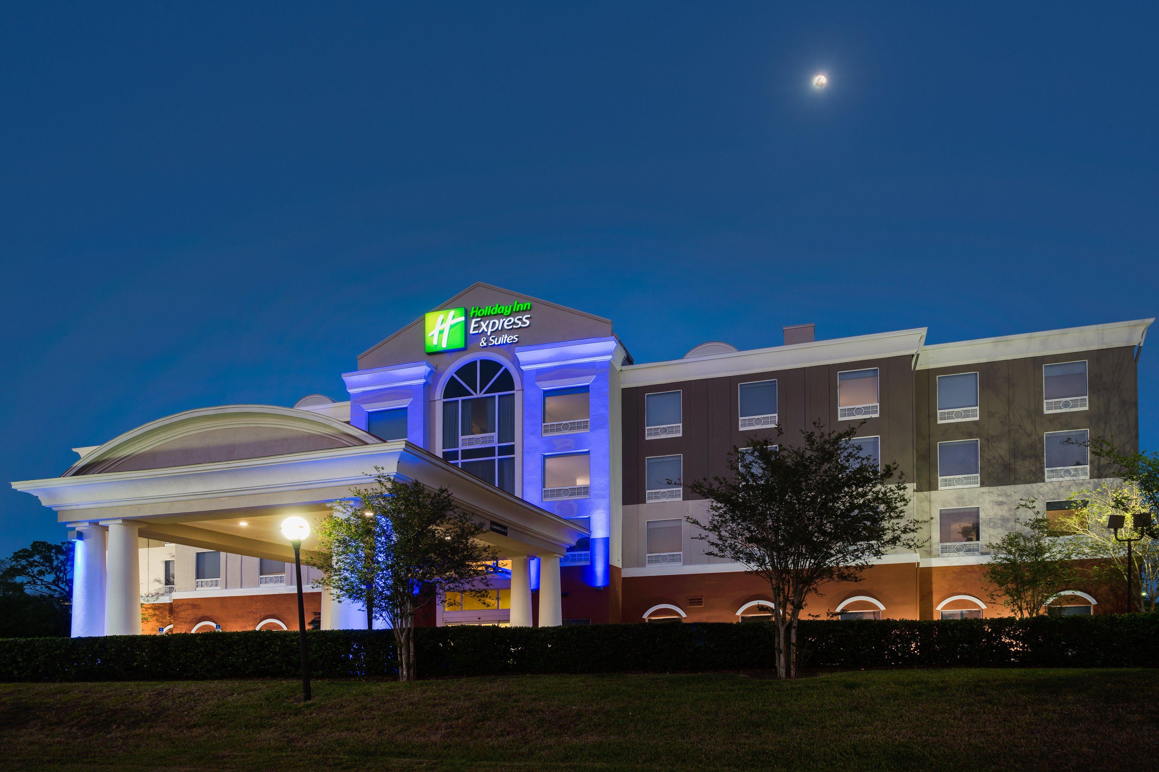 Holiday Inn Express Hotel & Suites Tampa-Fairgrounds-Casino By Ihg Mango Eksteriør billede