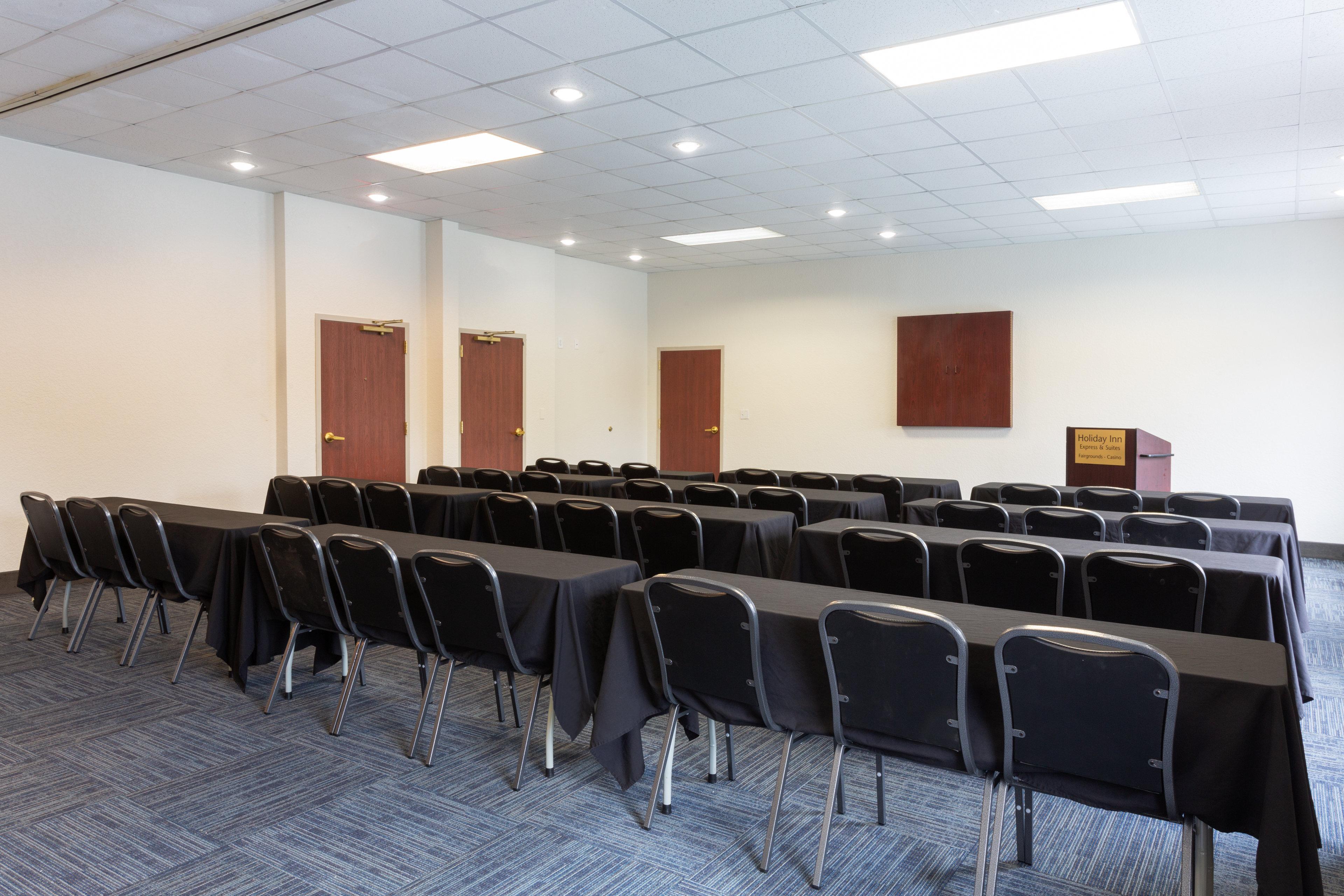 Holiday Inn Express Hotel & Suites Tampa-Fairgrounds-Casino By Ihg Mango Eksteriør billede