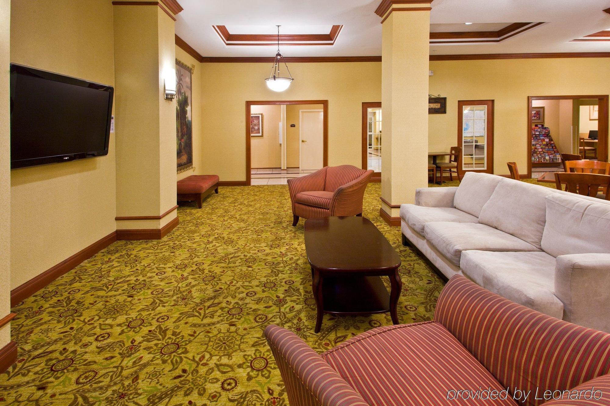 Holiday Inn Express Hotel & Suites Tampa-Fairgrounds-Casino By Ihg Mango Interiør billede