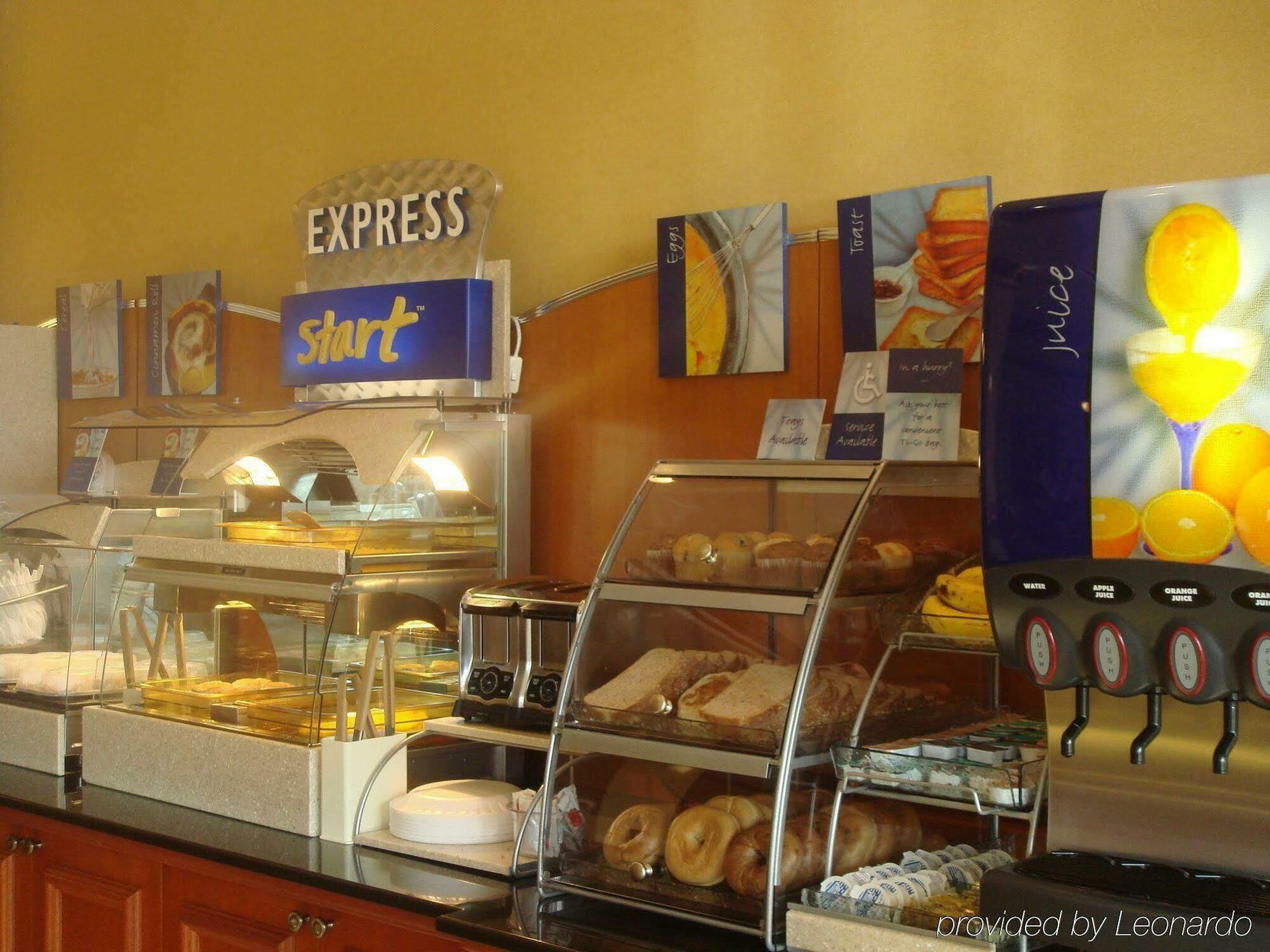 Holiday Inn Express Hotel & Suites Tampa-Fairgrounds-Casino By Ihg Mango Eksteriør billede